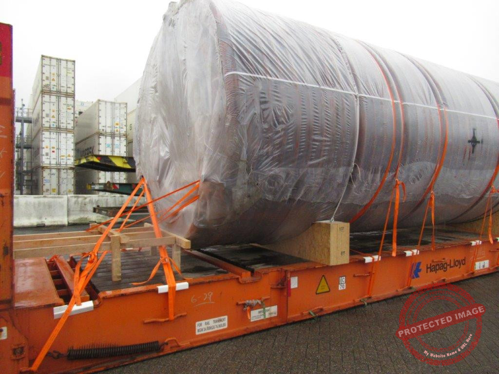 NAVIS Antwerp packed 40’FR for Jebel Ali Nr.2