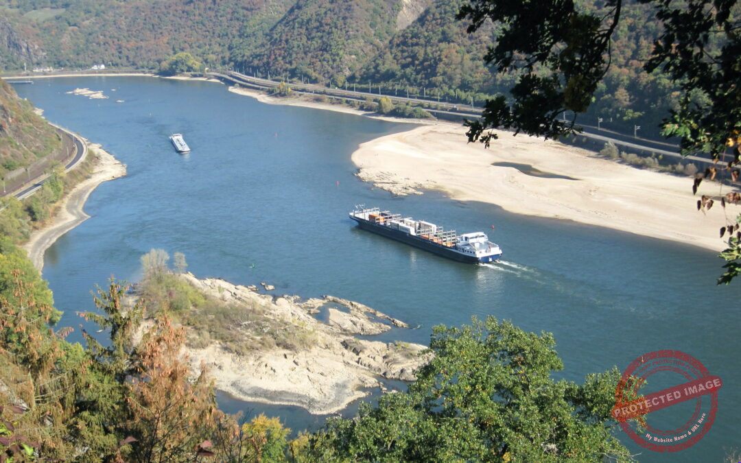 Seehafen-Hinterlandtransporte: Niedrigwasser schränkt Transporte auf dem Rhein ein